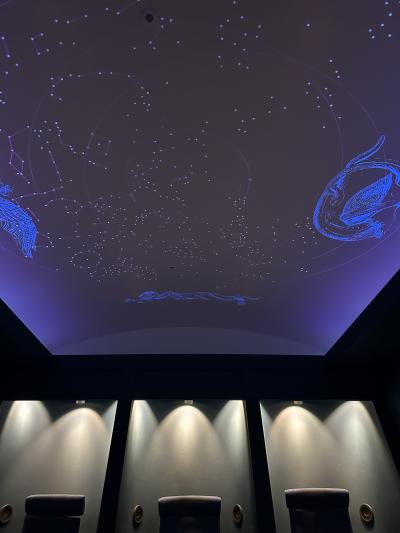 古代の人々の生き生きとした暮らしの伝わる和歌集がテーマ、基本展示は無料