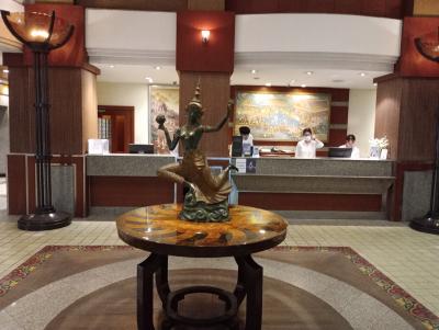 【メルキュール チェンマイ ホテル】古いホテルだが良くリノベーションされているホテル