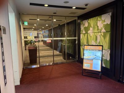 空港ターミナル内