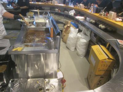 博多天ぷら やまや (ワン・バンコク)のカウンター席