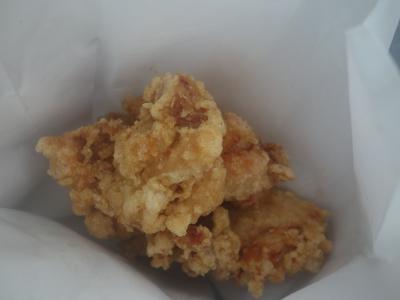 福沢諭吉旧居にちかい。おいしいからあげ。