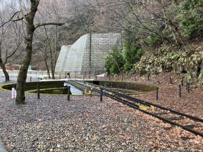 日本最古級の手動式転車台