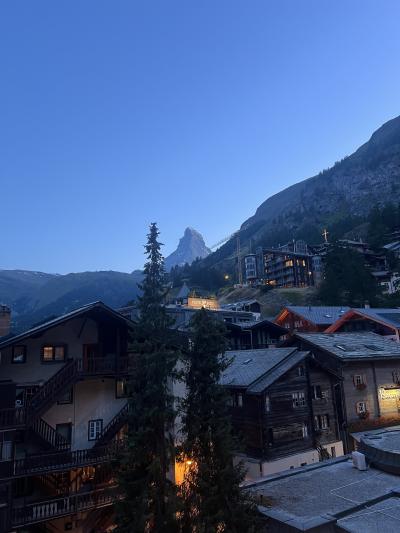 部屋からマッターホルンを眺められます。