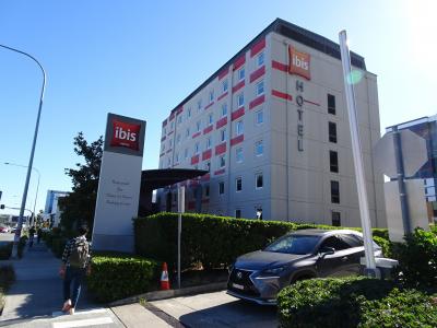 空港に近くアクセスもまあまあ良し