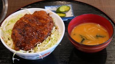 天竜峡駅からすぐに食堂。地元の名産も食べられます