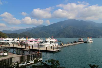 日月潭の遊覧船