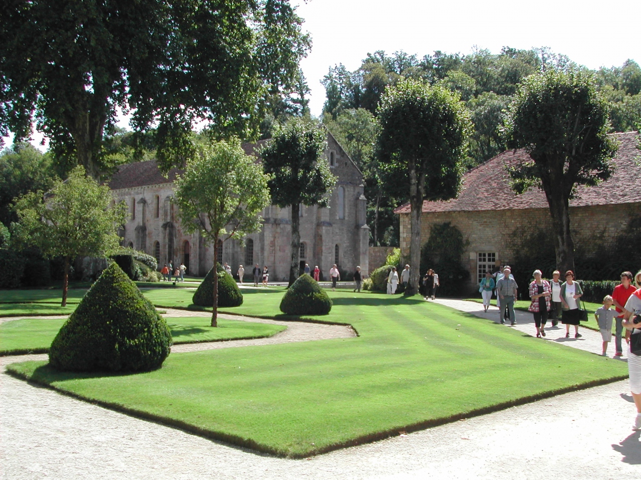 フォントネーのシトー会修道院 Cistercian Abbey of Fontenay