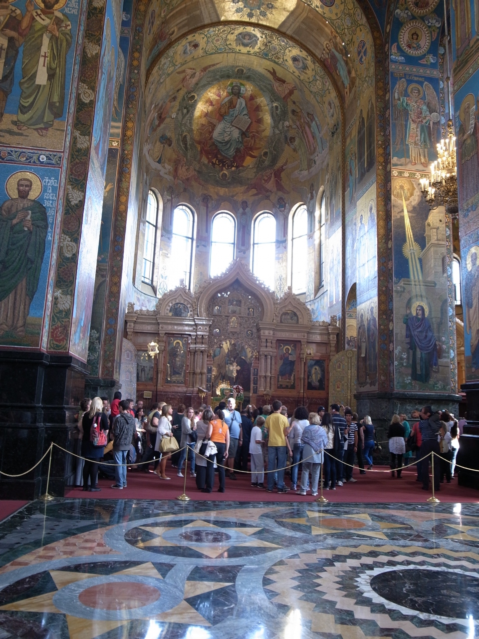 ハリストス復活大聖堂 (血の上の救世主教会) The Cathedral of the Resurrection of Christ (Church of the Savior on Spilled Blood)