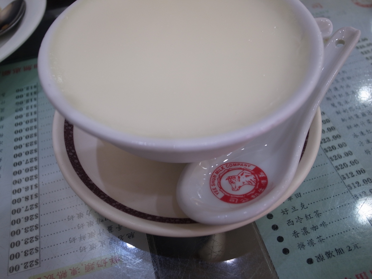 義順牛奶公司 (旺角店) Yee Shun Milk Company Mongkok
