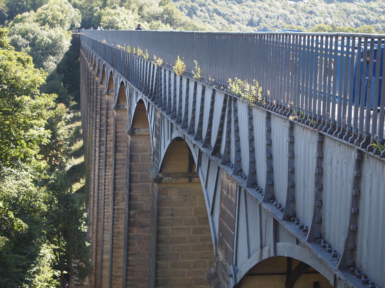 ポントカサルテ水道橋と運河 Pontcysyllte Aqueduct and Canal