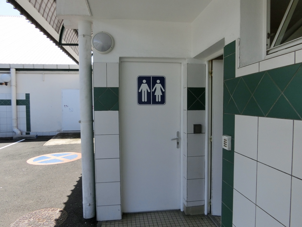 ニューカレドニア トイレ 旅行のクチコミサイト フォートラベル