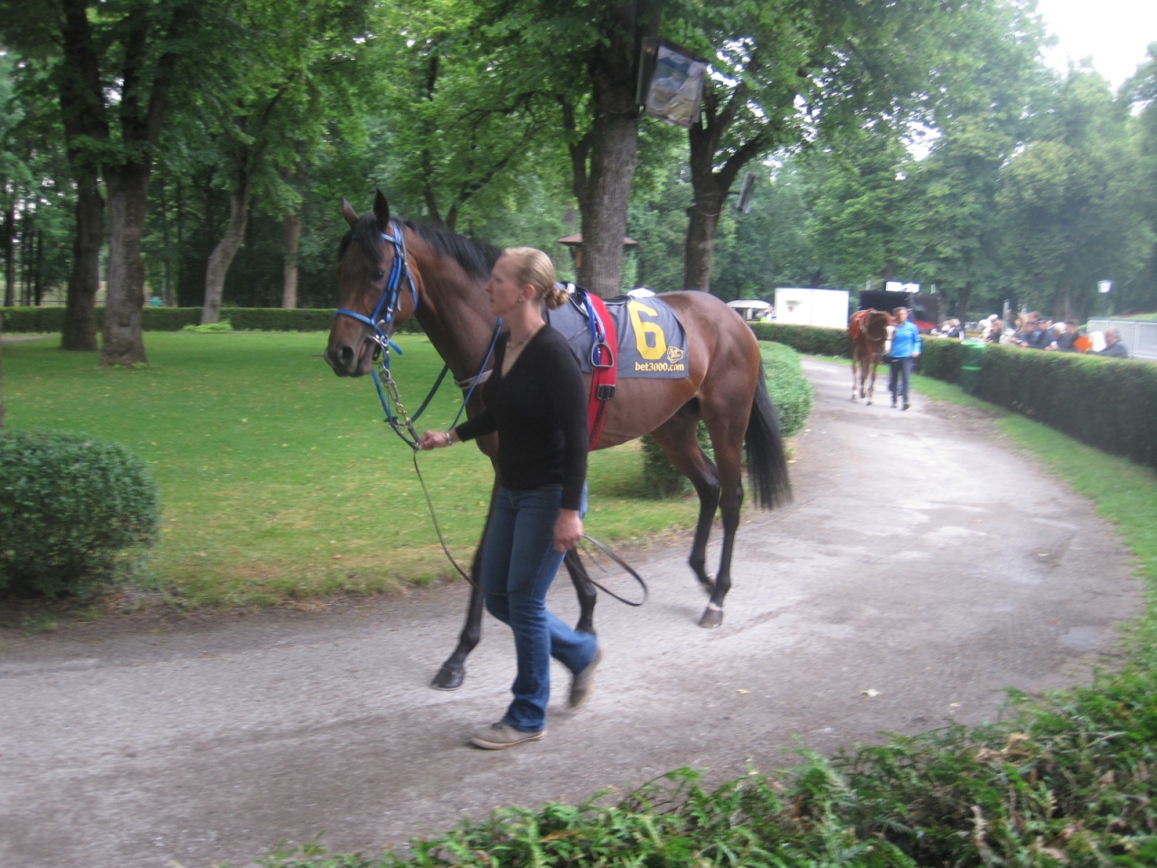『ミュンヘン市街から近い落ち着いた競馬場』by しどにぃ|ミュンヘン競馬場のクチコミ【フォートラベル】