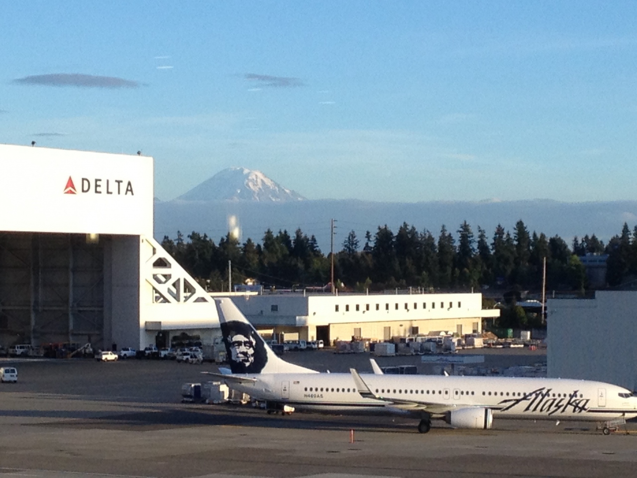 シアトル タコマ国際空港 (SEA) Seattle Tacoma International Airport (SEA)