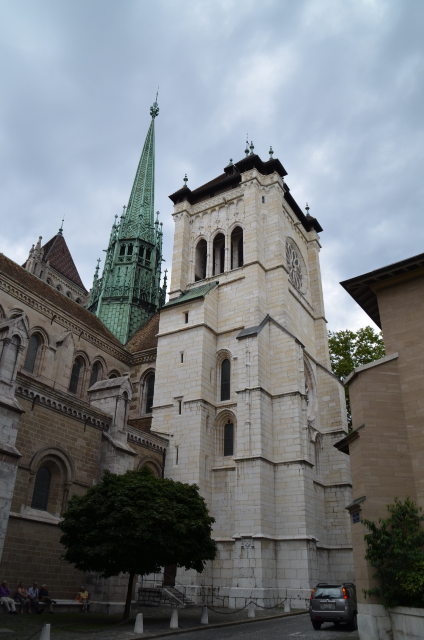 サン ピエール大聖堂 Cathedrale de St. Pierre