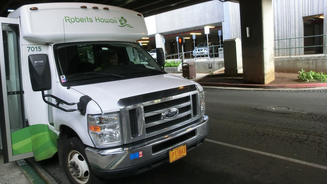 ロバーツ ハワイ (エアポートシャトル) Roberts Hawaii (Airport Shuttle)