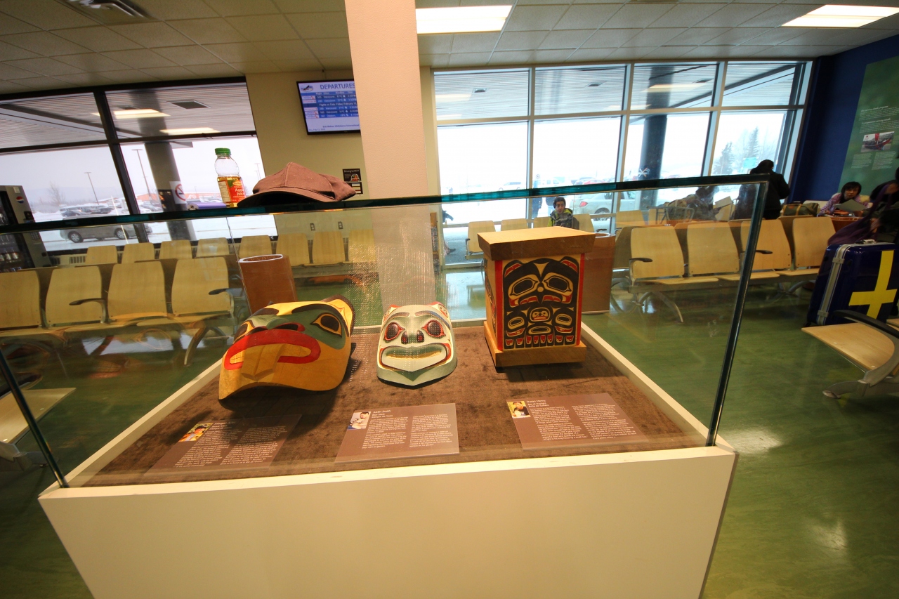 エリック ニールセン ホワイトホース国際空港 (YXY) Erik Nielsen Whitehorse International Airport (YXY)