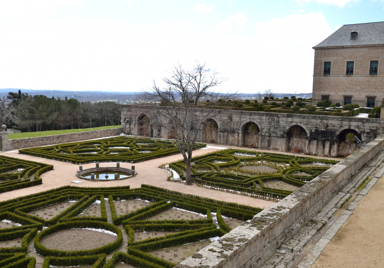 エル エスコリアル修道院とその遺跡 Monastery and Site of the San Lorenzo de El Escorial