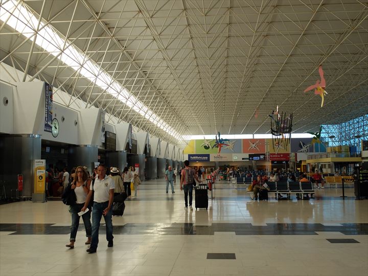 グランカナリア空港 (LPA) Gran Canaria International Airport