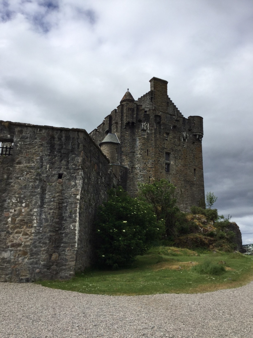 アイリーン ドナン城                Eilean Donan Castle