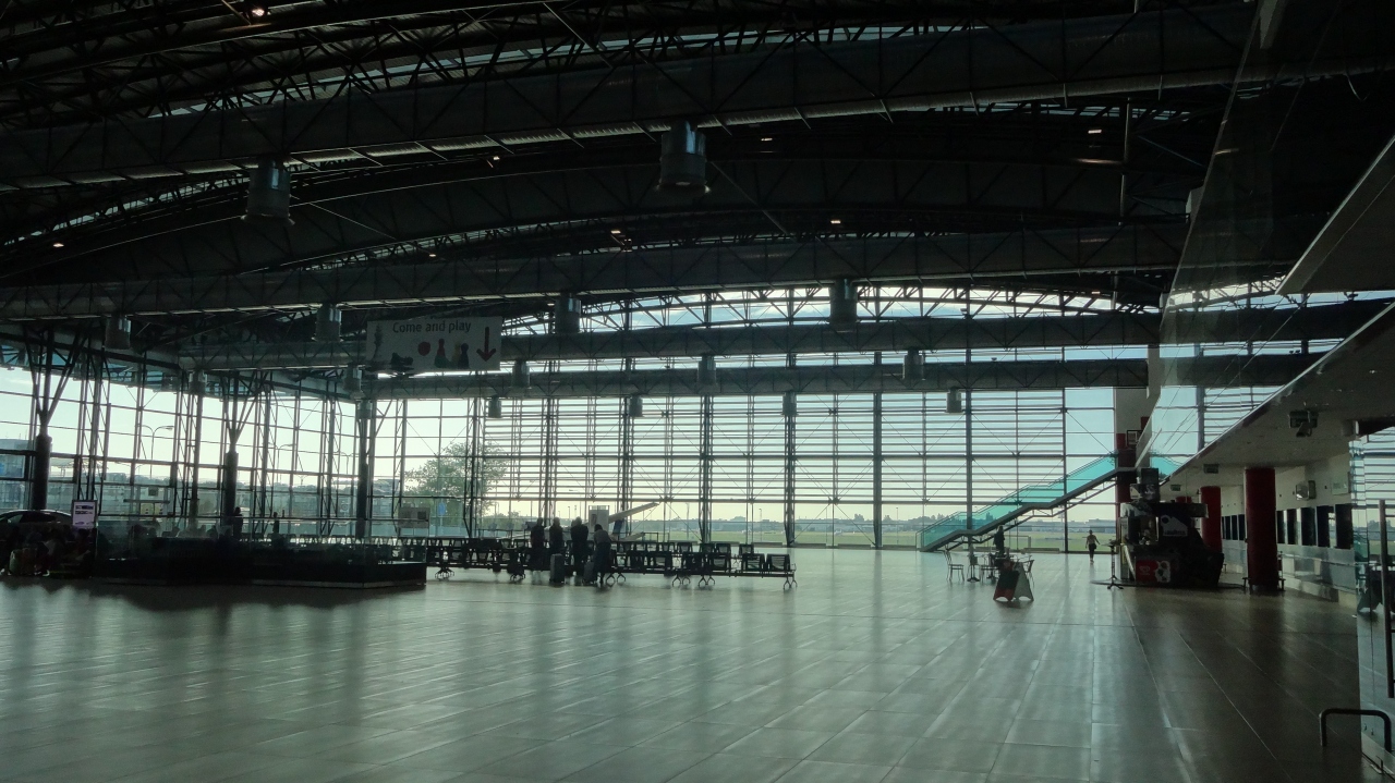 『清潔で、わかりやすい空港』by tenkuusogo|ヴァーツラフ ハヴェル プラハ国際空港(PRG)のクチコミ【フォートラベル】