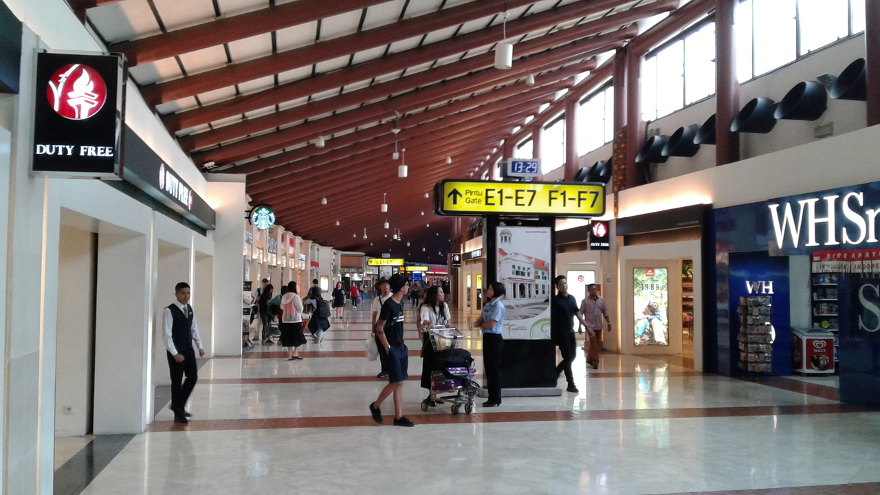 ジャカルタ スカルノ ハッタ国際空港 (CGK) Jakarta Soekarno-Hatta International Airport (CGK)