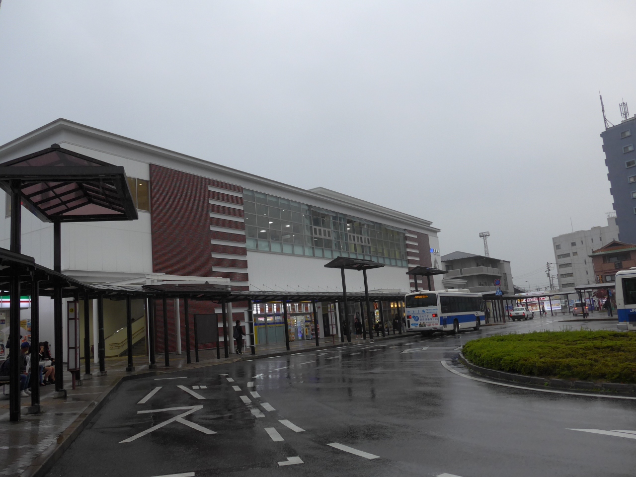 『JR山陽本線の「西条駅」に初めて降りました!!』by SAKURA|西条駅のクチコミ【フォートラベル】 『JR山陽本線の「西条駅」に初めて降りました!!』by SAKURA|西条駅のクチコミ【フォートラベル】