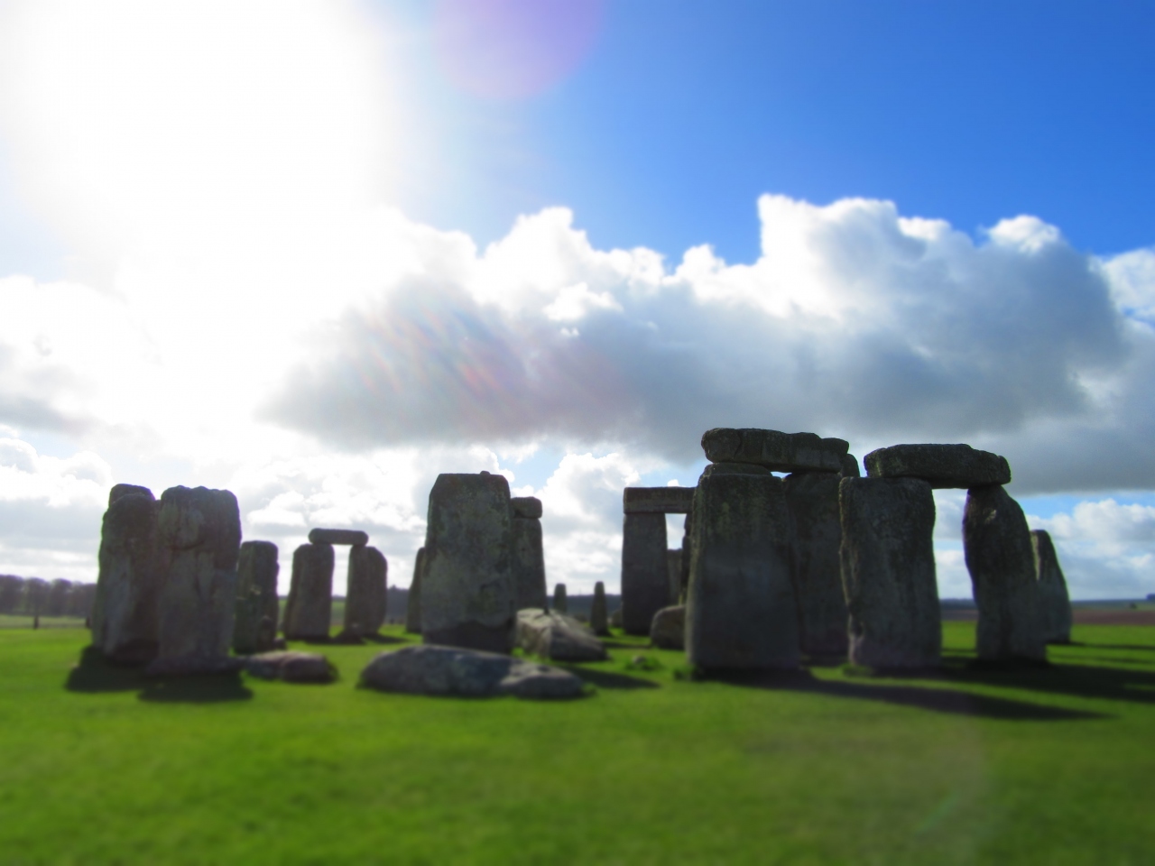 ストーンヘンジ、エーヴベリーと関連する遺跡群 Stonehenge, Avebury and Associated Sites