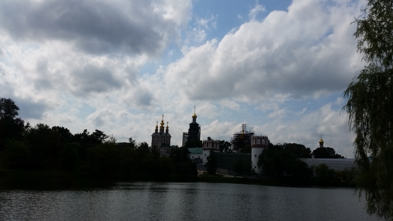 ノヴォデヴィチ女子修道院群 Ensemble of the Novodevichy Convent
