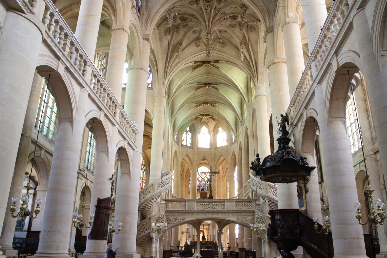 サン テティエンヌ デュ モン教会 Eglise Saint Etienne du Mont