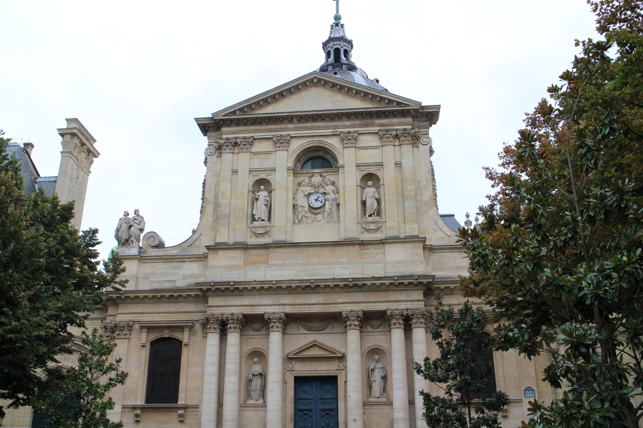 ソルボンヌ大学                Sorbonne Universty