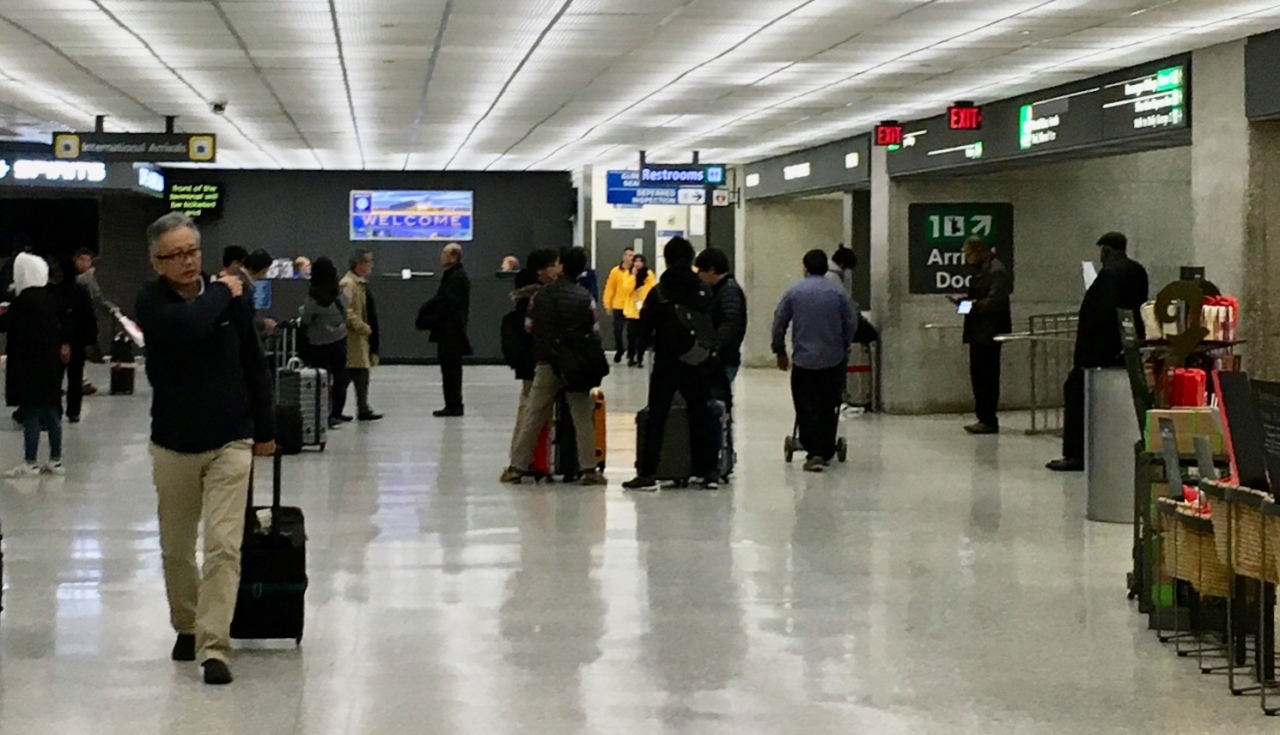 ワシントン ダレス国際空港 (IAD) Washington Dulles International Airport (IAD)