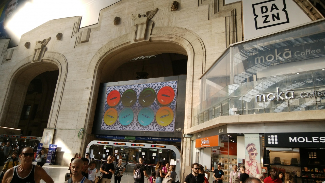 ミラノ中央駅                Stazione Centrale di Milano