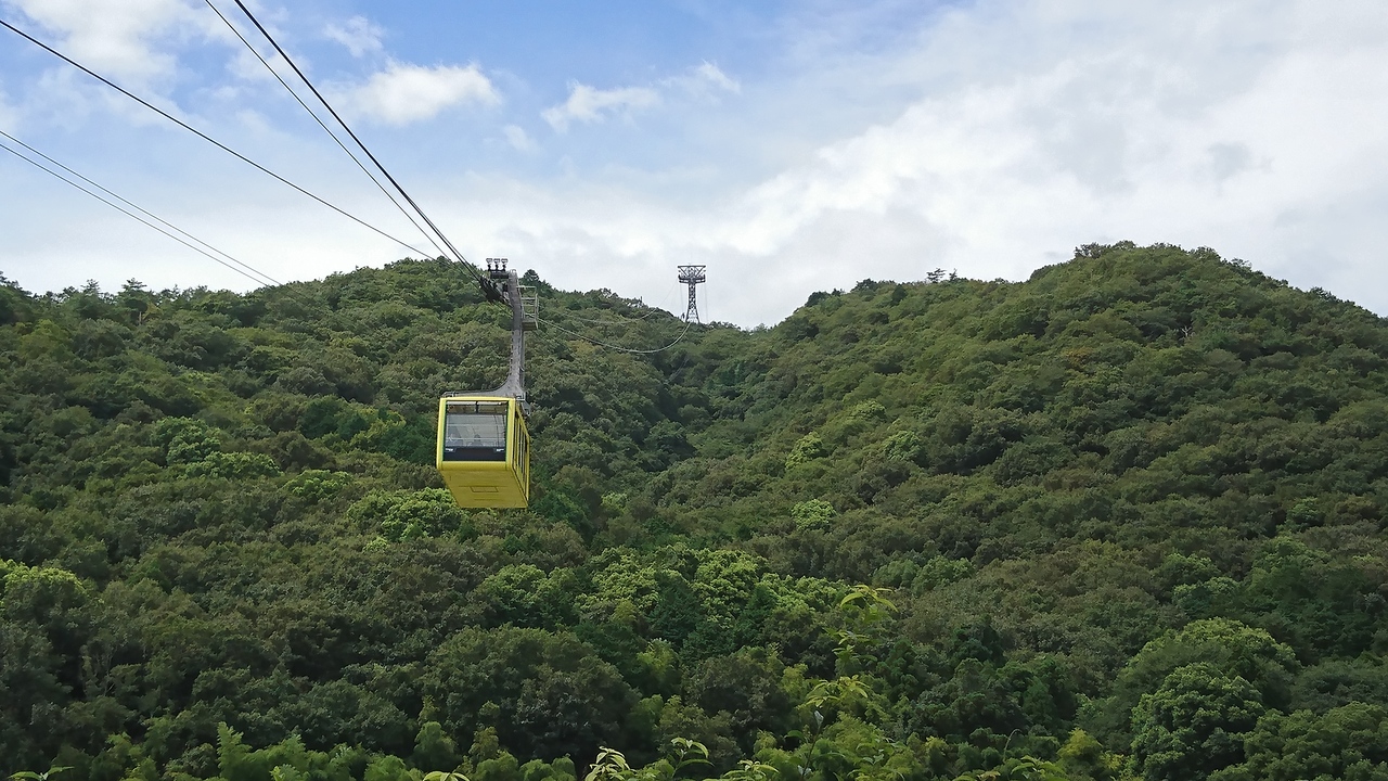 『綺麗なロープウェイであっという間に山頂です!!』by 海猿｜書写山ロープウェイのクチコミ【フォートラベル】