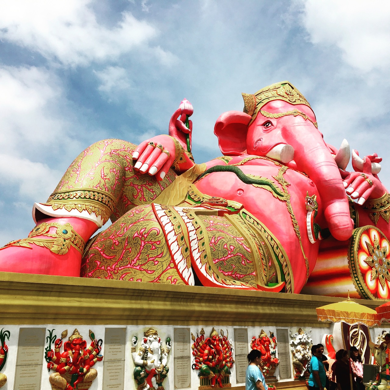 ワット サマーン ラタナーラーム Wat Saman Rattanaram