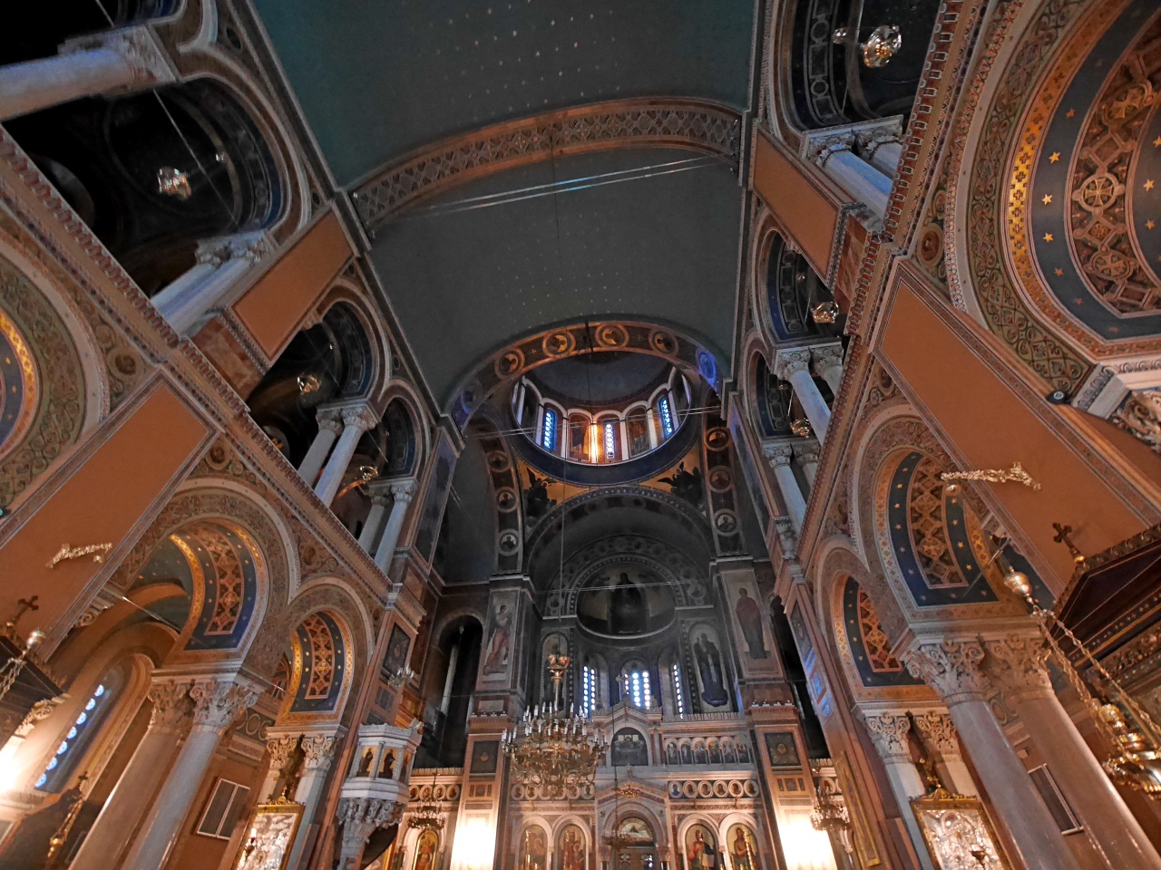 『夕方でもなかにはいれる.気軽にギリシャ正教の大聖堂が見学できる』by SUOMITA|ミトロポレオス大聖堂のクチコミ【フォートラベル】