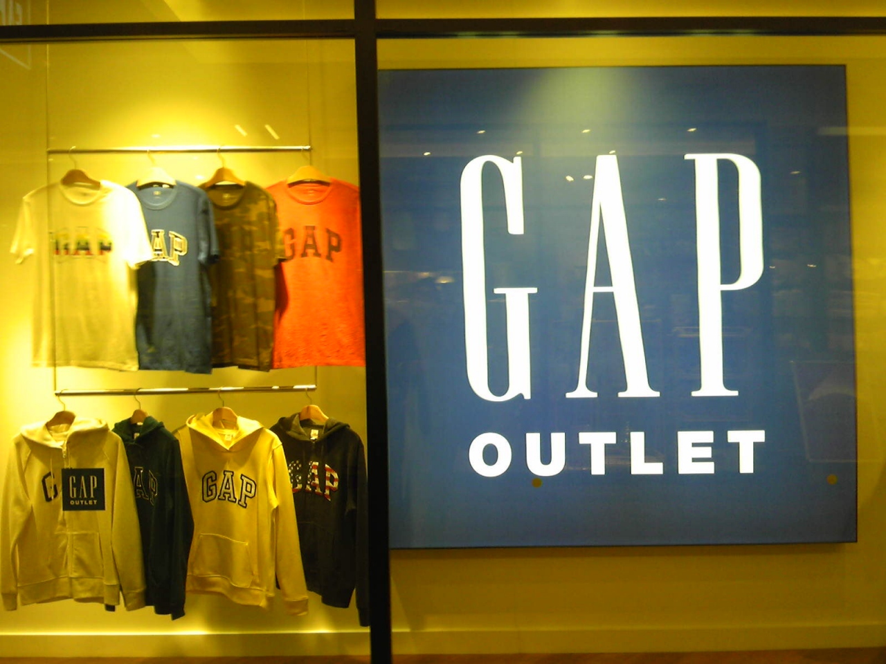 Gap Outlet (三井アウトレットパーク幕張) クチコミガイド【フォートラベル】幕張