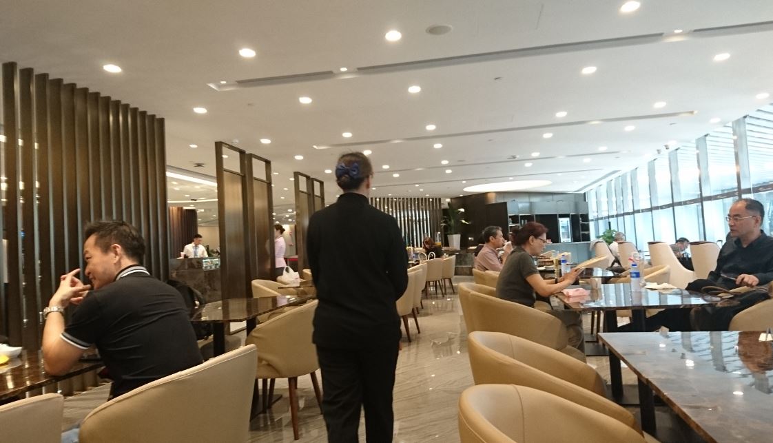 プレミアムラウンジ (広州白雲国際空港) Premium Lounge (Guangzhou Baiyun International)