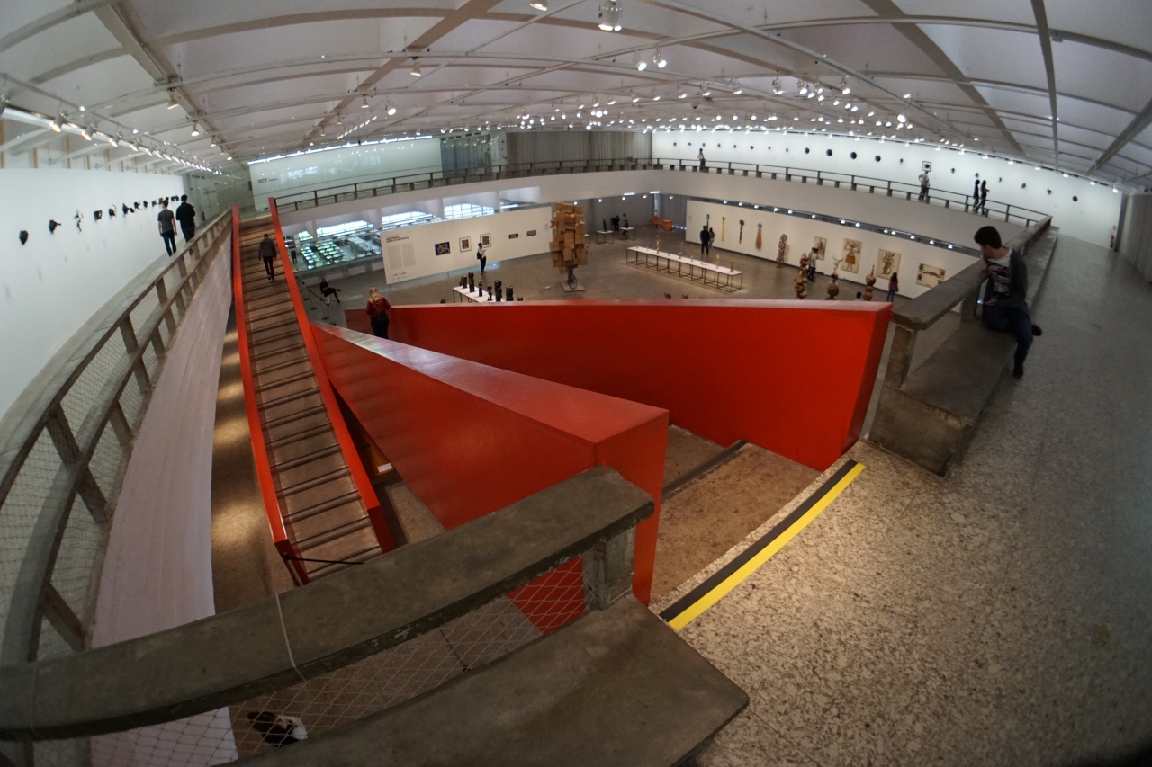 サン パウロ美術館 Museu de Arte de São Paulo (MASP)