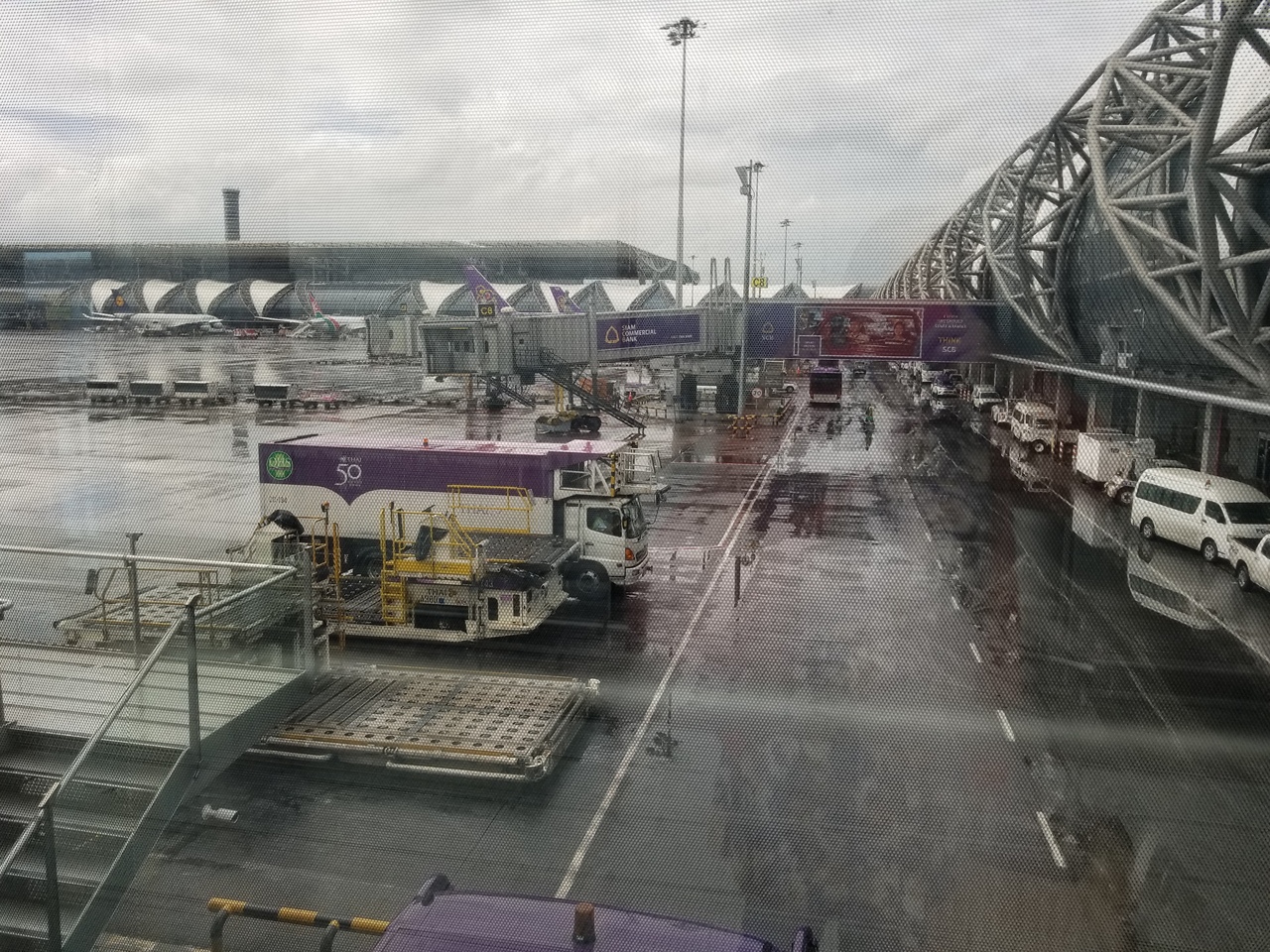 スワンナプーム国際空港 (BKK) Suvarnabhumi International Airport (BKK)