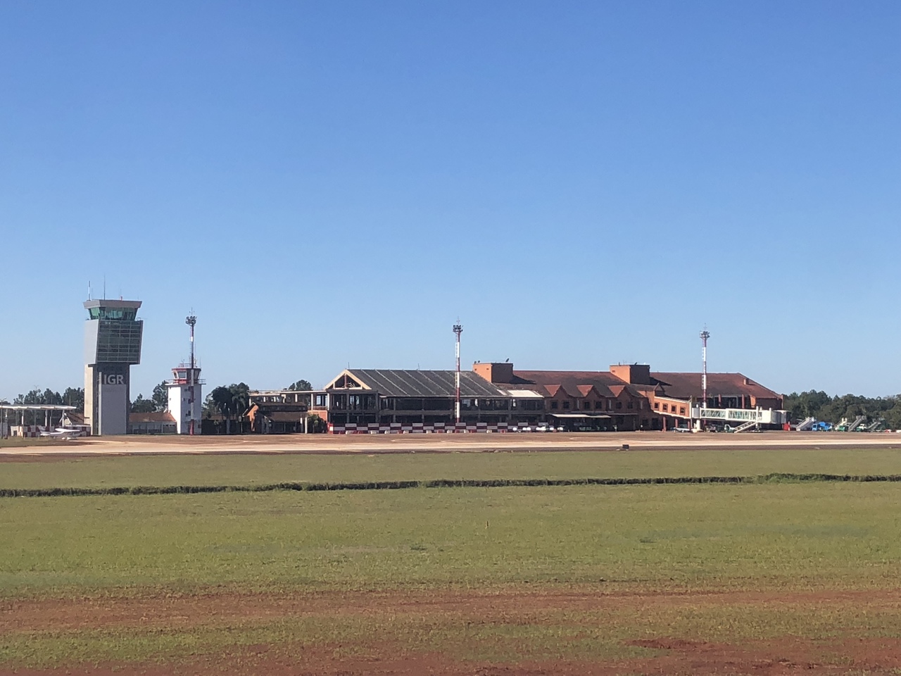 『周りは大自然』by 特急アクア｜イグアスの滝国際空港 (IGR)のクチコミ【フォートラベル】