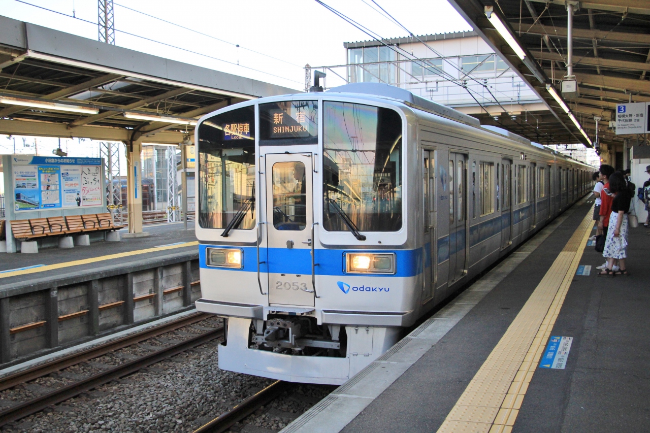 『各駅停車しか停まらない駅は通過待ちが多すぎる』by 温泉 ...