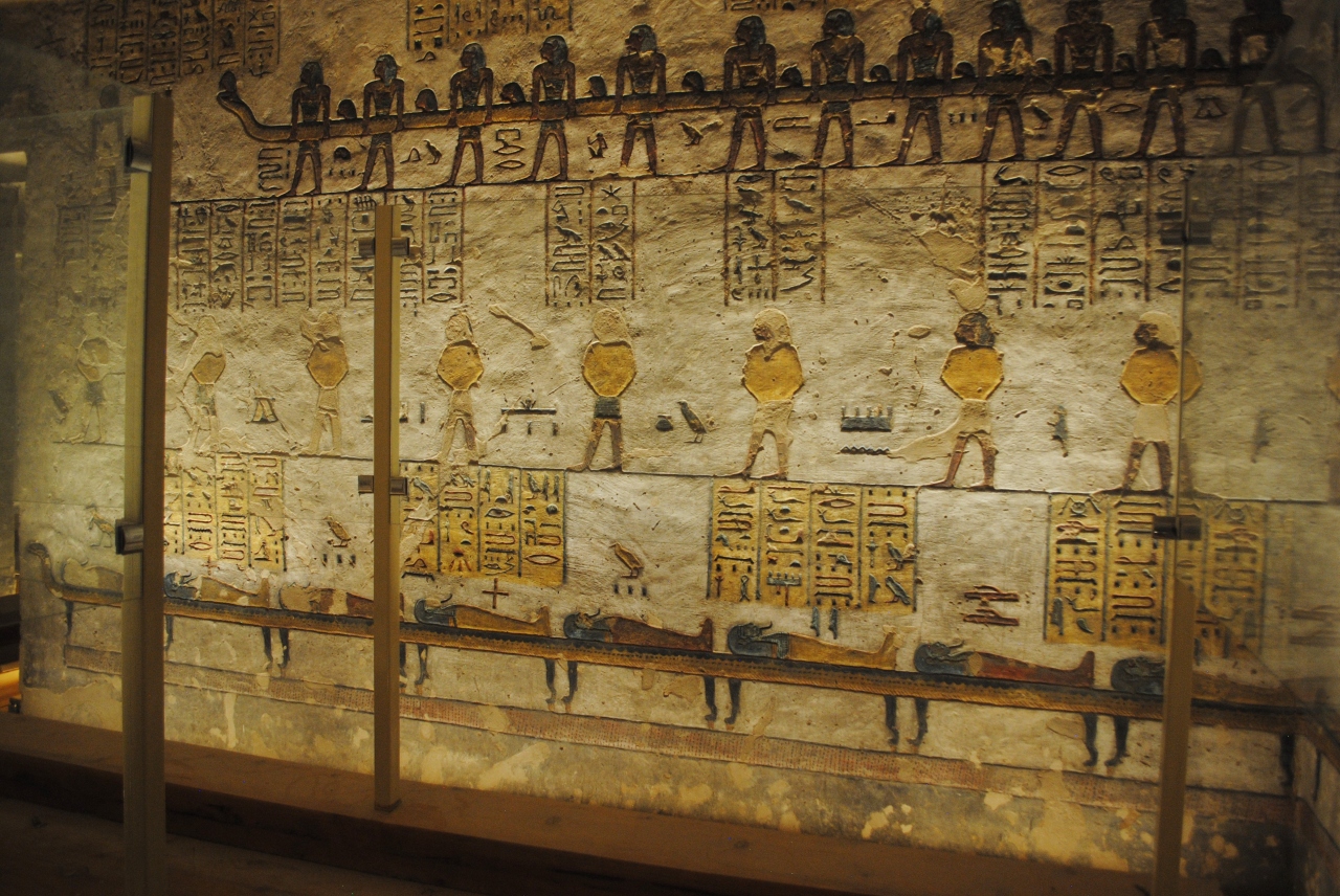 『いまだに発掘され続けている王家の谷と王妃の谷です。』by nichi|王家の谷のクチコミ【フォートラベル】