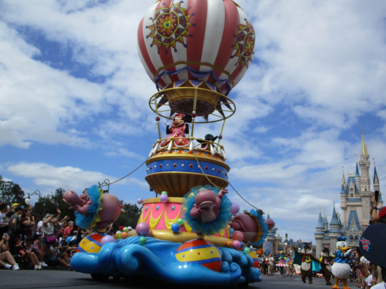ディズニー フェスティバル オブ ファンタジー パレード Disney Festival of Fantasy Parade