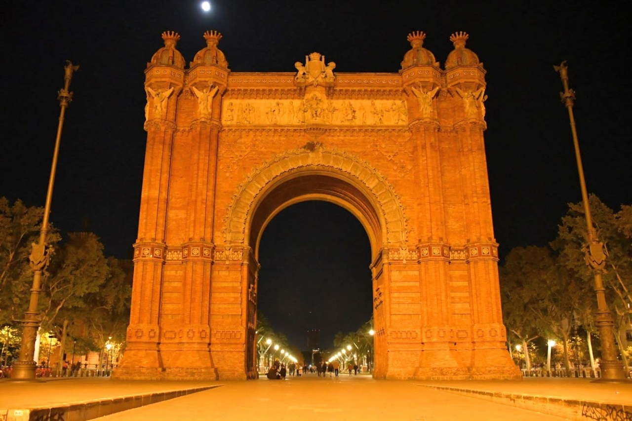 『素敵ですよ!』by aruku｜バルセロナの凱旋門のクチコミ ...