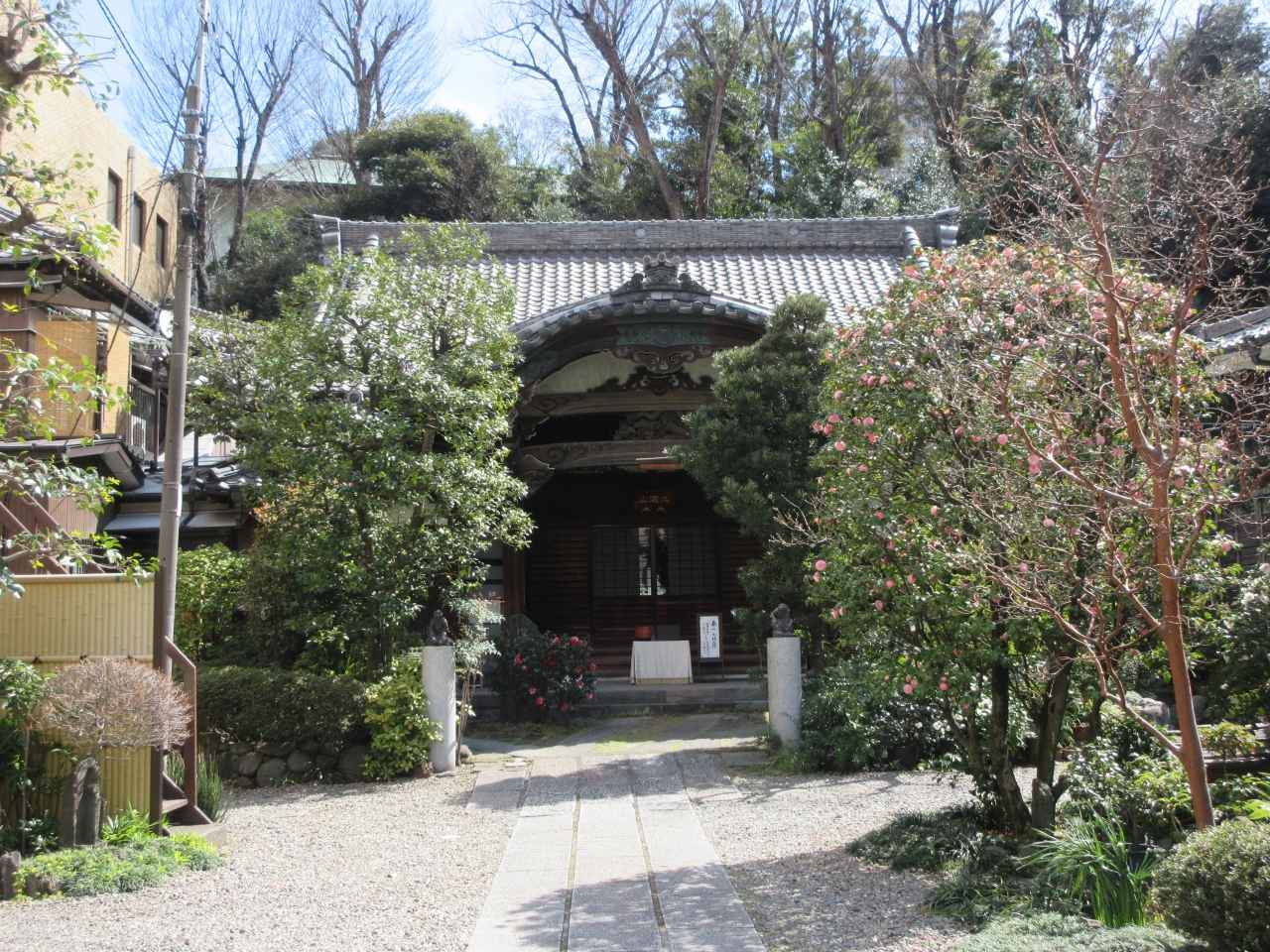 栄閑院猿寺