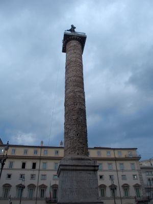 マルクス アウレリウスの記念柱 Colonna di Marco Aurelio