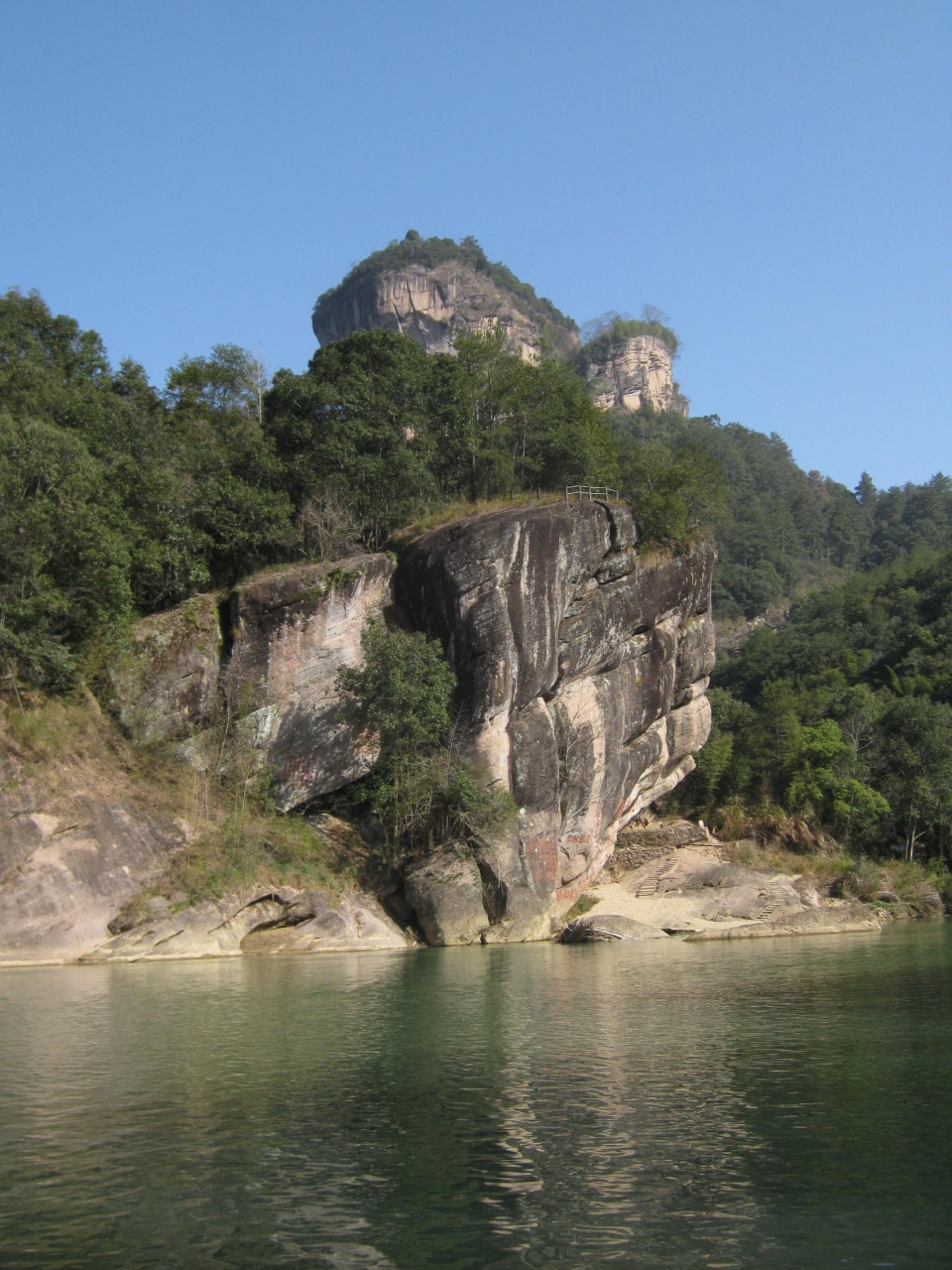 武夷山風景区                Wuyishan National Scenic Area