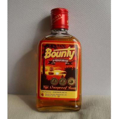 フィジー産ラム酒 Fiji rum bounty 1125ml alc.58% フィジーの58度のお酒（BOUNTY RUM） | 元ブライダルヘアメイク