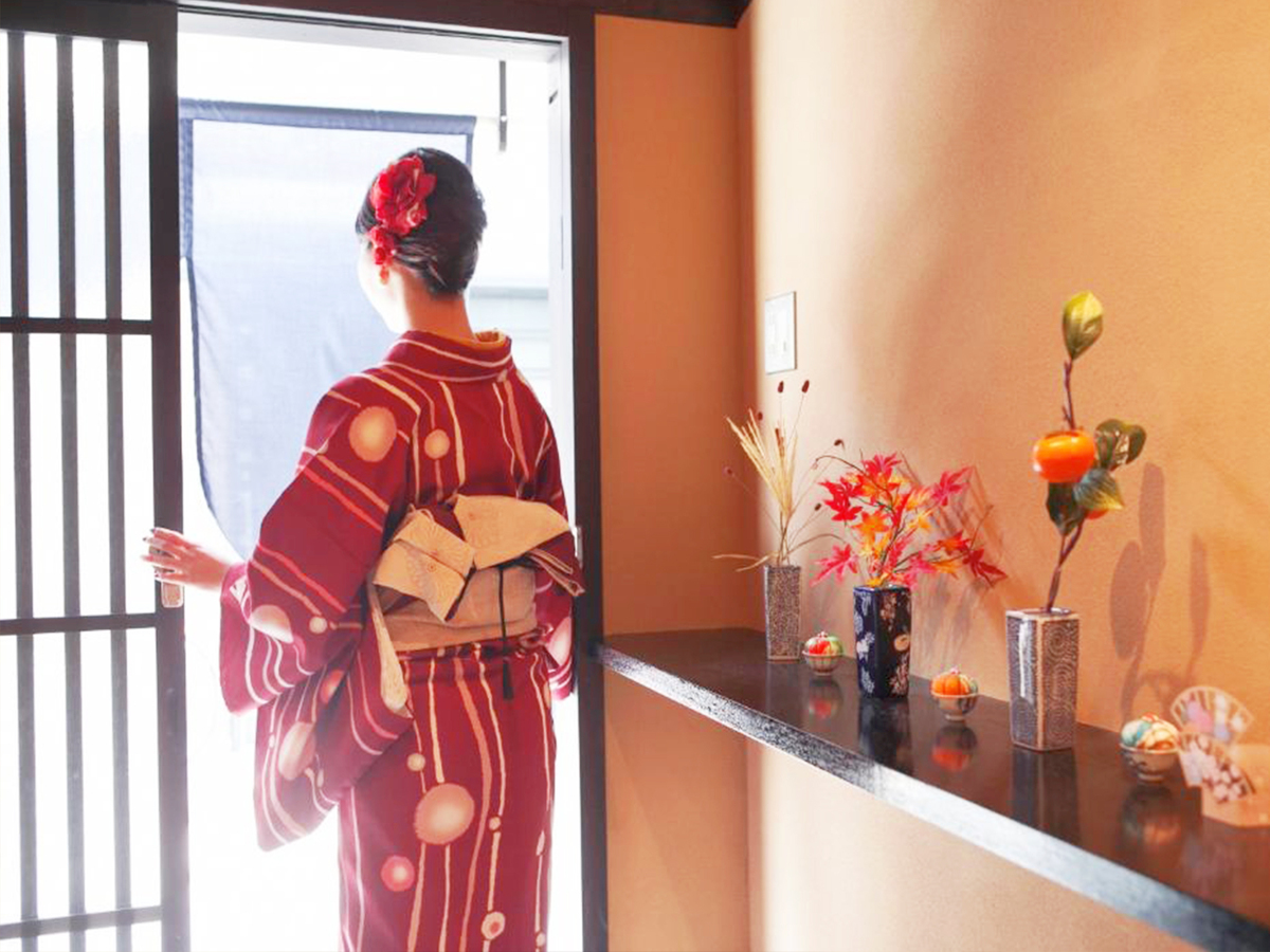 鈴 梅小路 (Rinn Umekoji) 