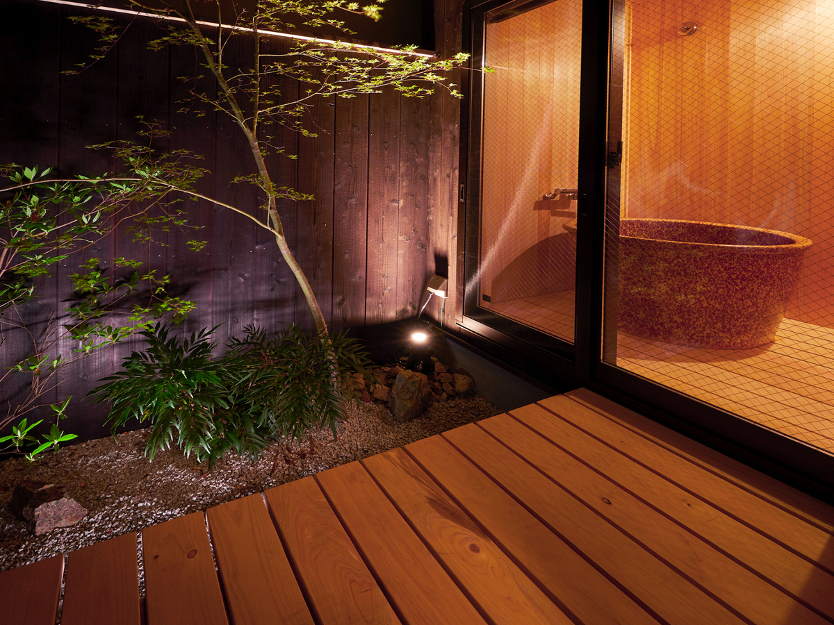 鈴 花屋町 朝霧 (Rinn Hanayacho Asagiri)